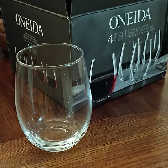 Oneida Clear Stemless Wine Glass Set - Picture 2 of 7